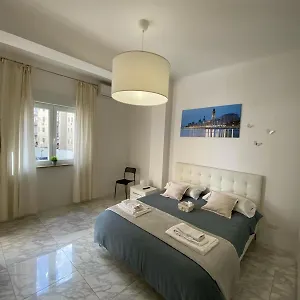  Pensión Ennio Italia